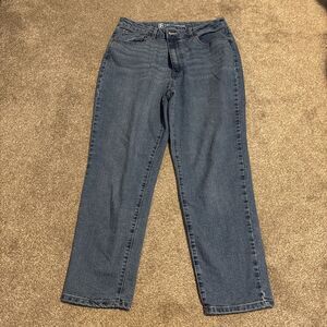 No Boundaries Cropped Mom Jeans Juniors Size 11